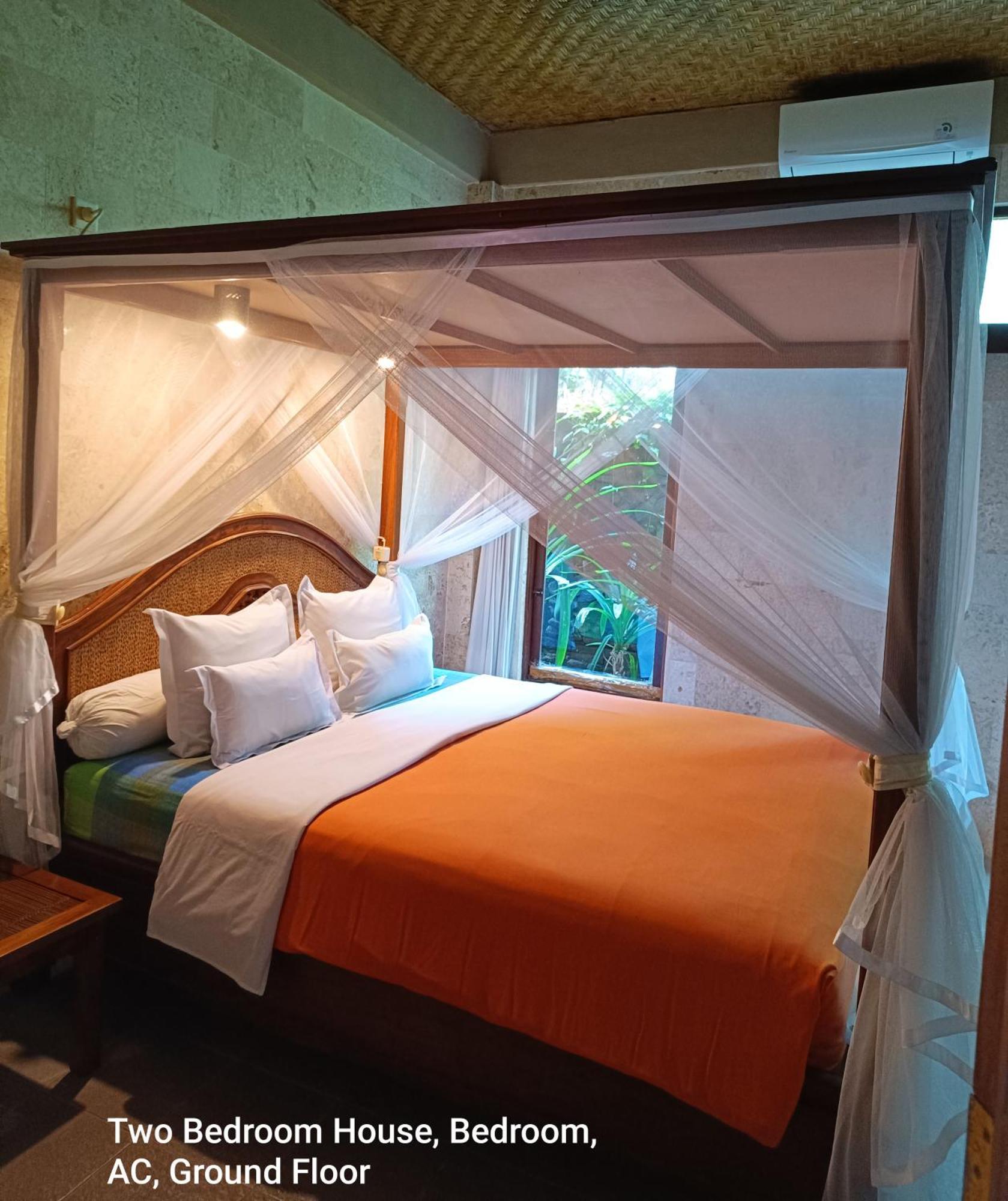 Guci Guesthouses Ubud  Exterior photo